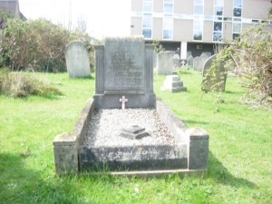 Hutchinson grave